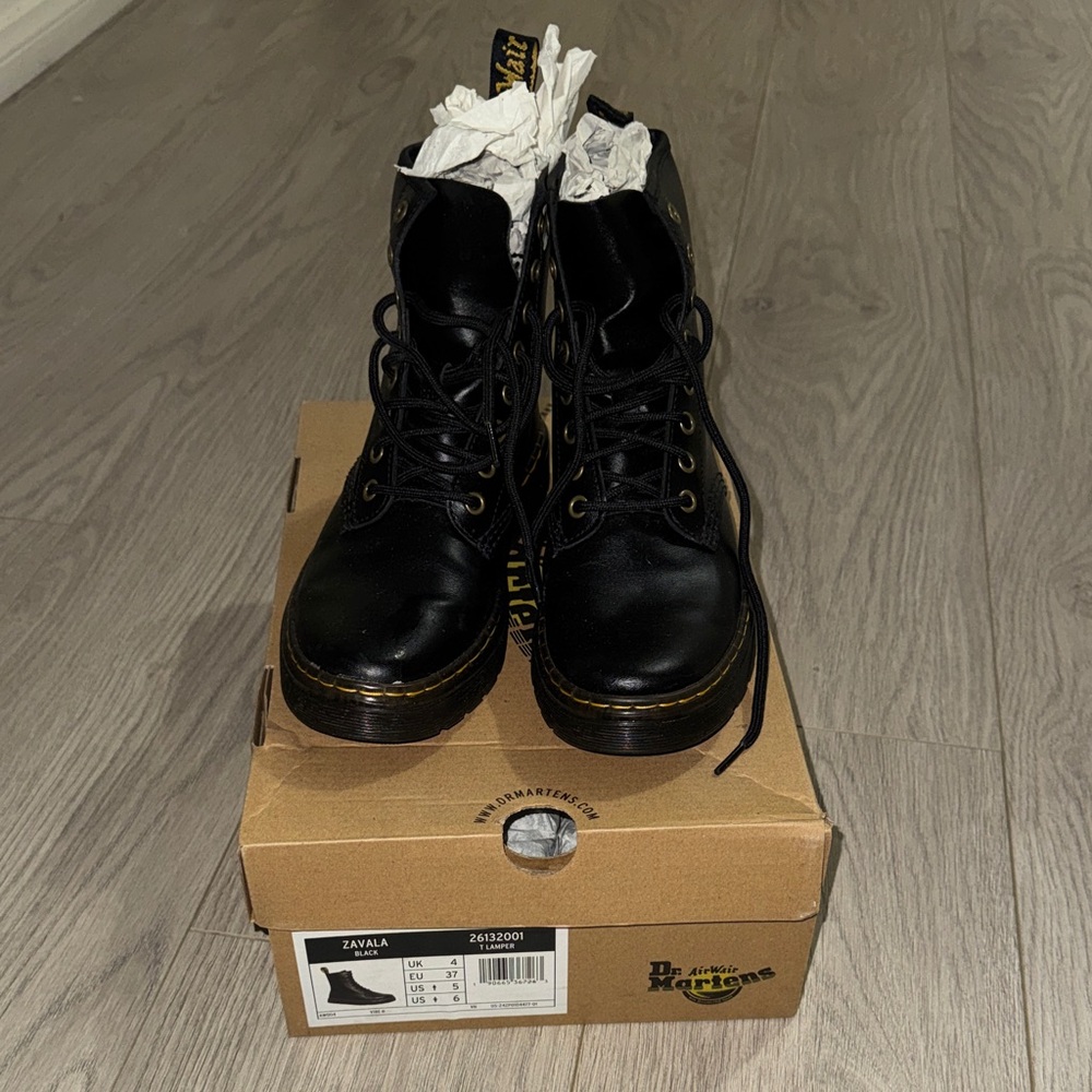 Dr. Martens Classic Zavala Black Boots. US Women Size 6. With box.